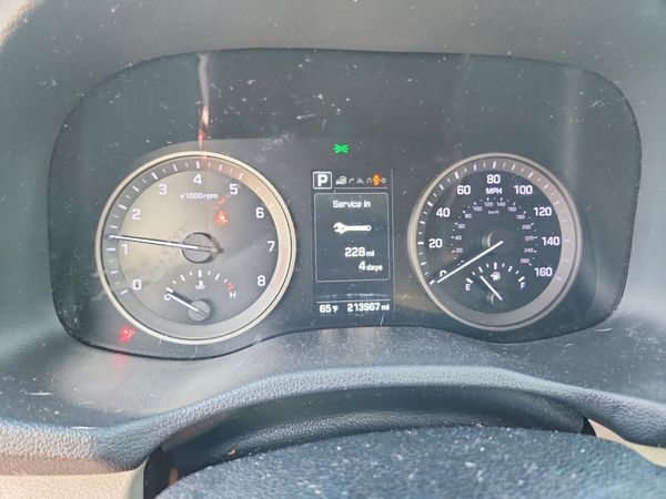 2016 HYUNDAI TUCSON