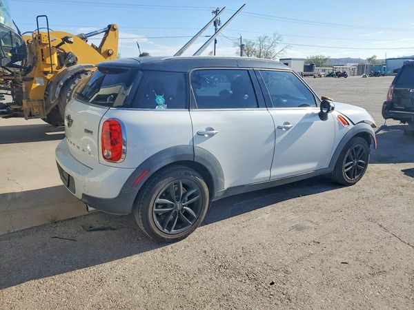 2015 MINI COOPER