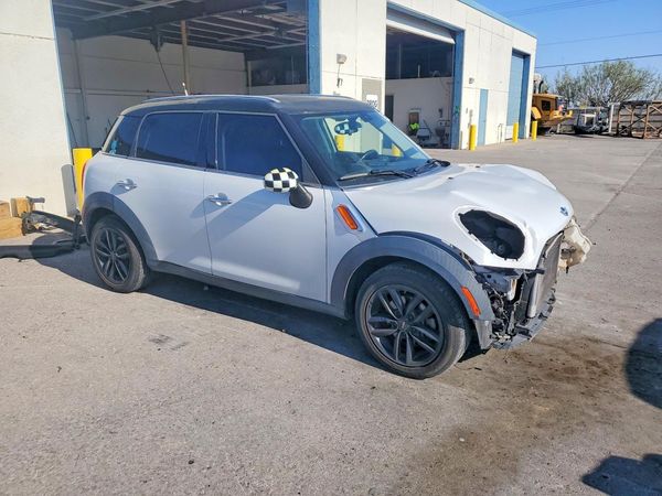 2015 MINI COOPER