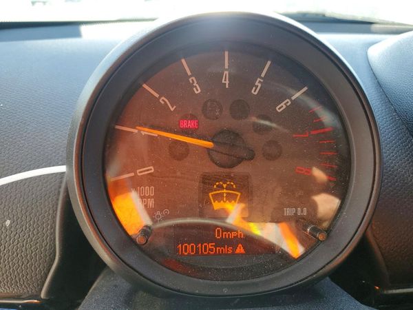 2015 MINI COOPER