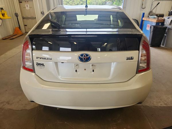 2015 TOYOTA PRIUS