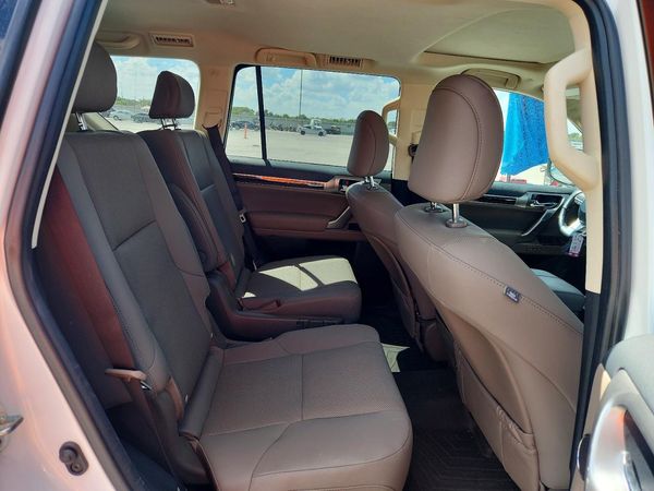 2023 LEXUS GX