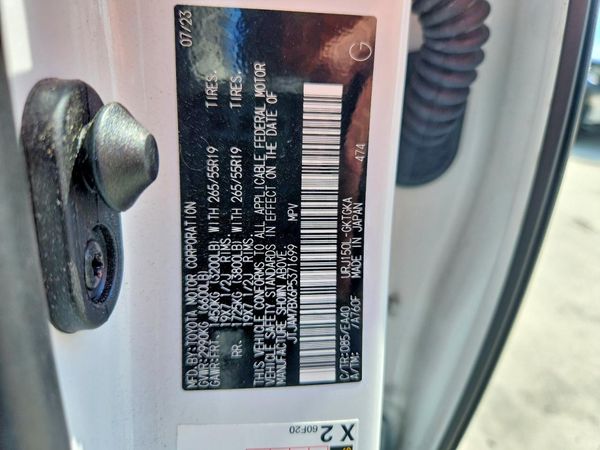 2023 LEXUS GX