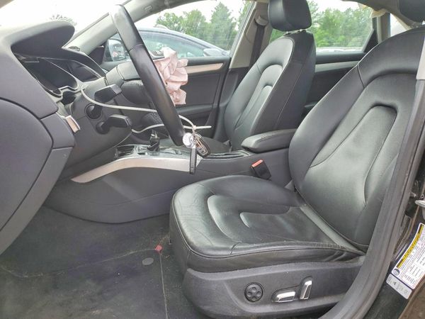 2013 AUDI A4 quattro Premium — DENT