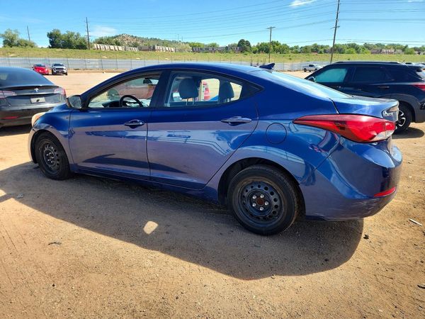 2016 HYUNDAI ELANTRA