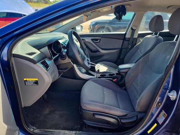 2016 HYUNDAI ELANTRA