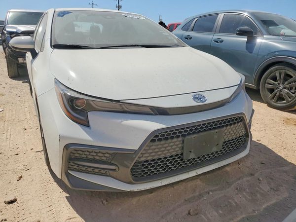 2022 TOYOTA COROLLA