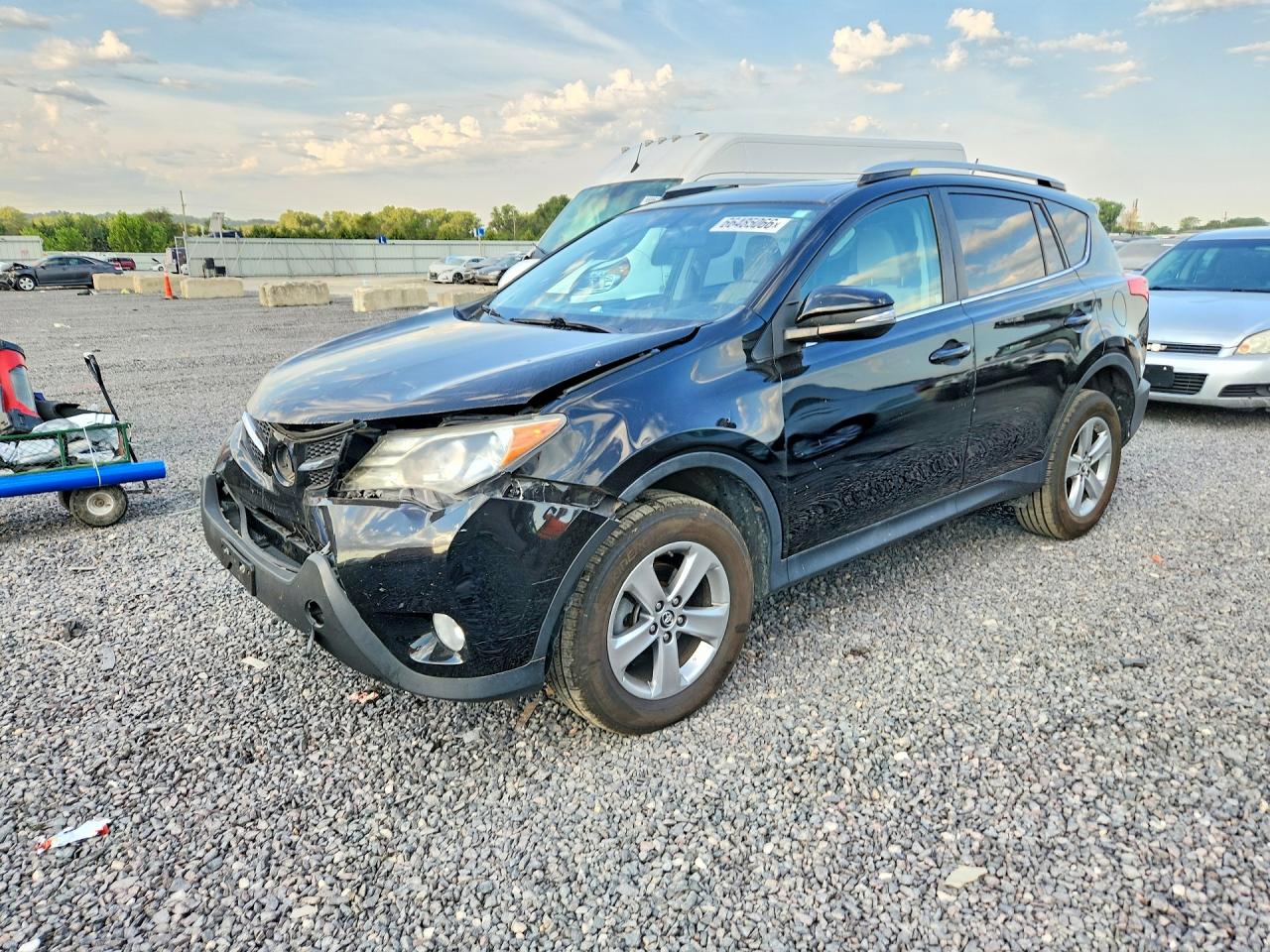 2015 TOYOTA RAV4 XLE (M Grade)