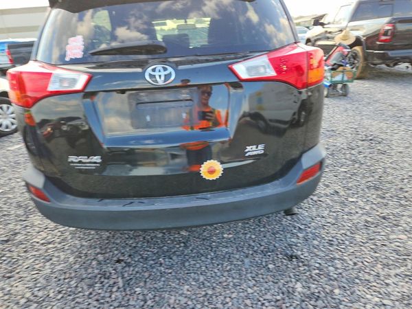 2015 TOYOTA RAV4 XLE (M Grade)