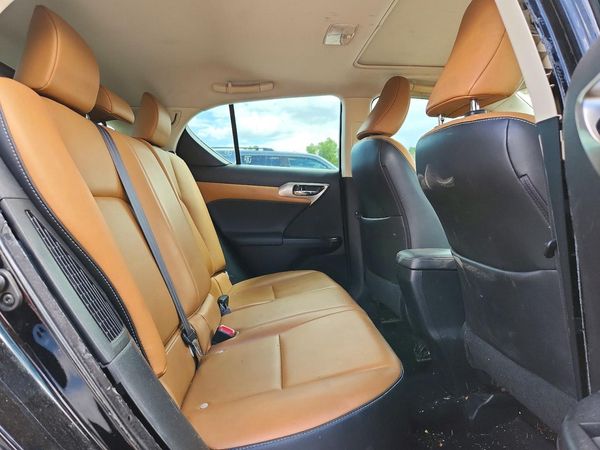 2015 LEXUS CT
