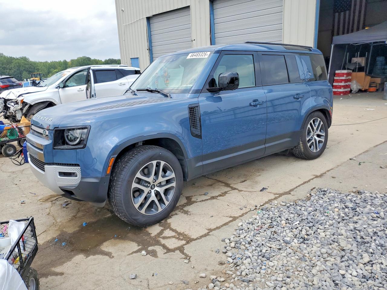 2024 LAND ROVER DEFENDER 110 S — Front 3/4
