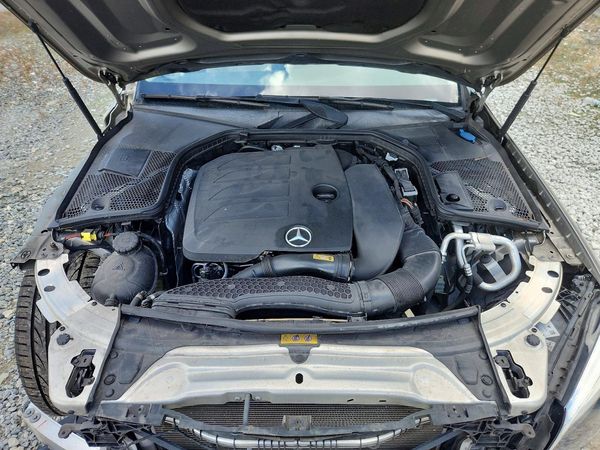 2019 MERCEDES-BENZ C