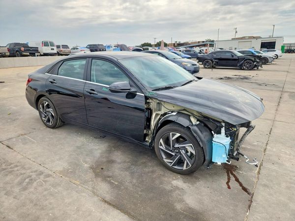 2026 HYUNDAI ELANTRA