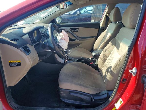 2016 HYUNDAI ELANTRA