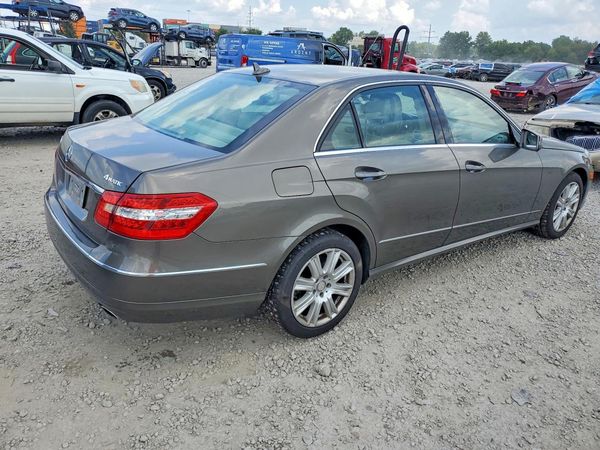 2013 MERCEDES-BENZ E