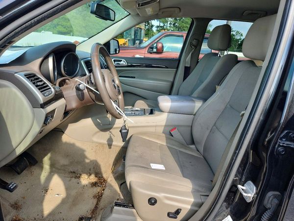 2013 JEEP CHEROKEE Laredo — DENT