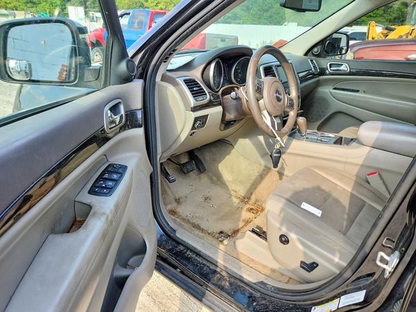 2013 JEEP CHEROKEE Laredo — CKPT