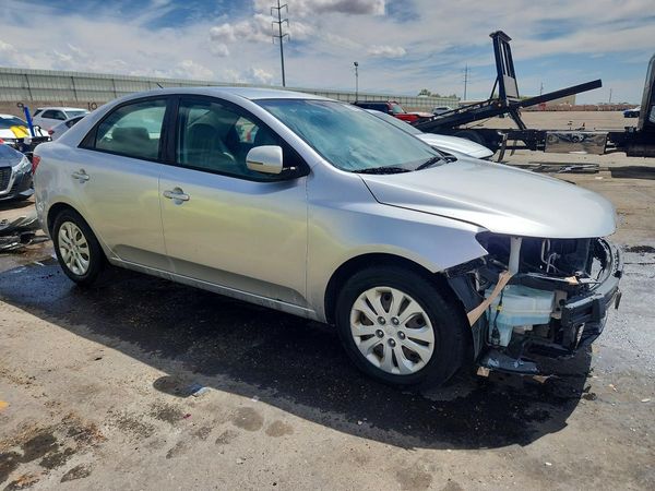 2013 KIA FORTE EX