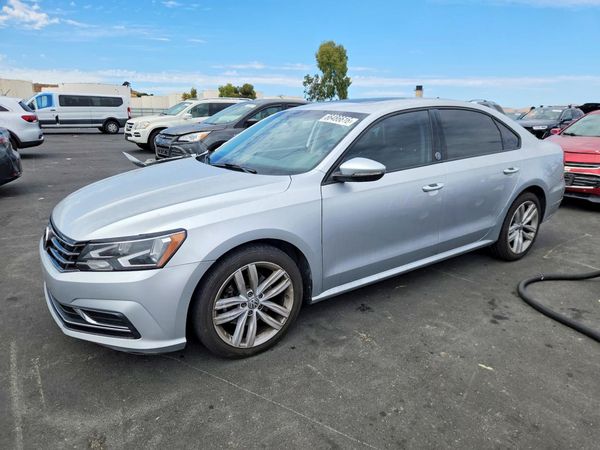 2019 VOLKSWAGEN PASSAT