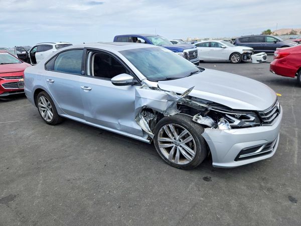 2019 VOLKSWAGEN PASSAT