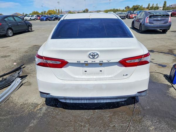 2020 TOYOTA CAMRY LE — DIRR