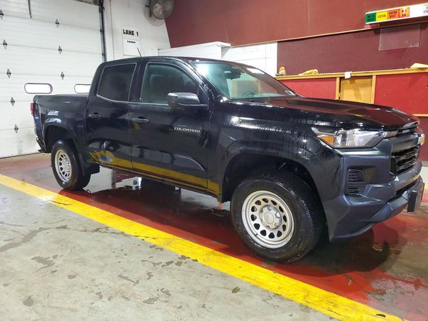 2024 CHEVROLET COLORADO Work Truck — Passenger 3/4