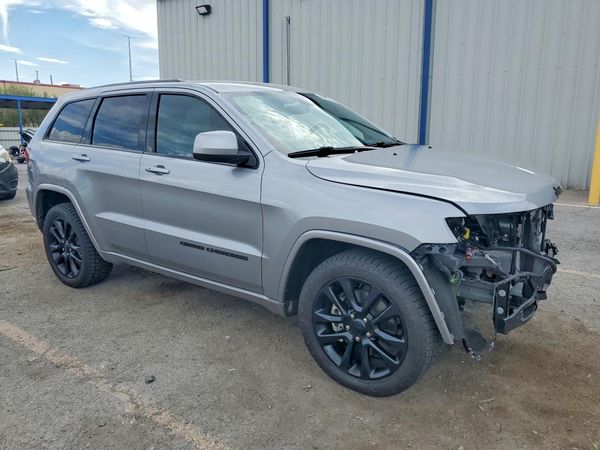 2021 JEEP GRAND CHEROKEE Laredo