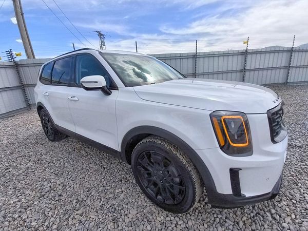 2021 KIA TELLURIDE SX — Passenger 3/4
