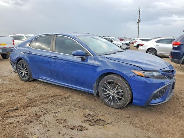 2023 TOYOTA CAMRY