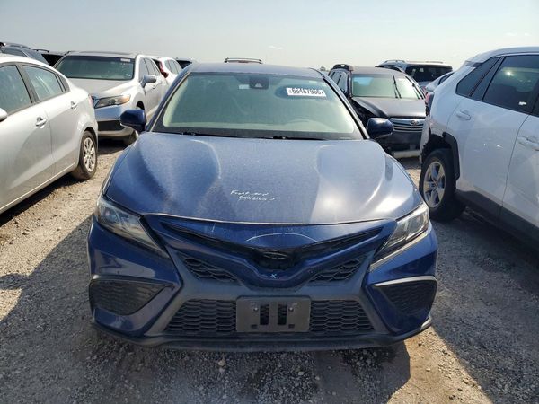 2023 TOYOTA CAMRY