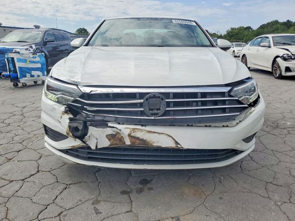 2019 VOLKSWAGEN JETTA S, SE, R-Line