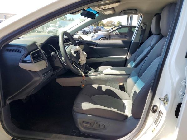 2019 TOYOTA CAMRY LE Hybrid