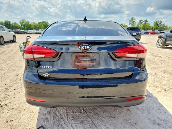2017 KIA FORTE LX Popular, S