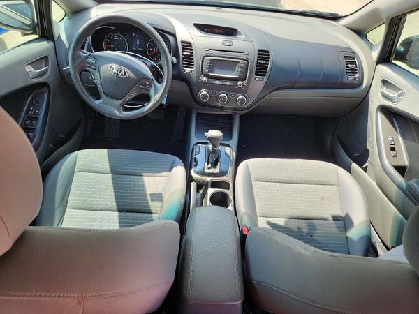 2017 KIA FORTE LX Popular, S