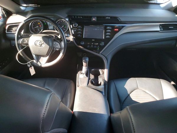 2020 TOYOTA CAMRY