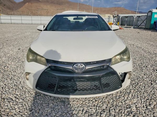 2015 TOYOTA CAMRY