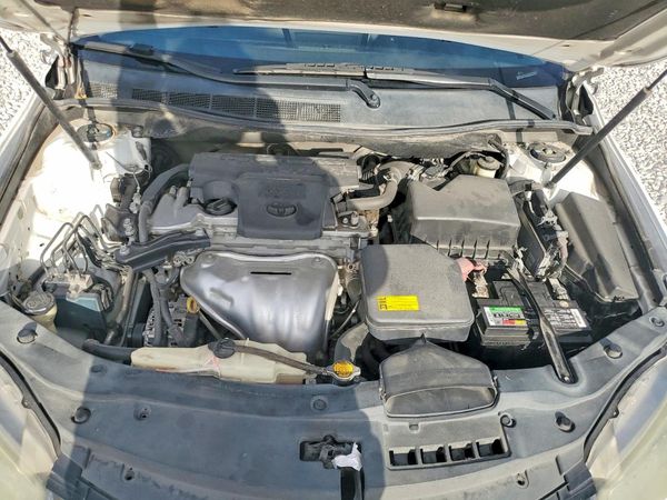 2015 TOYOTA CAMRY