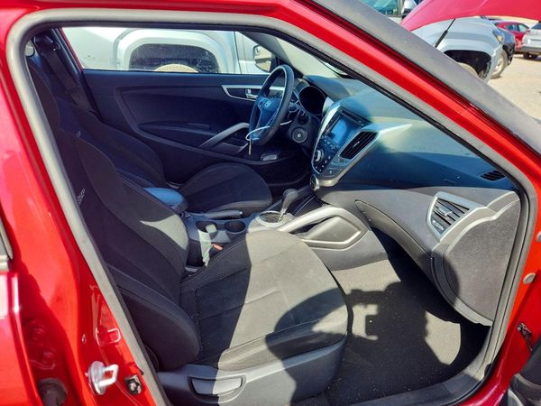 2014 HYUNDAI VELOSTER