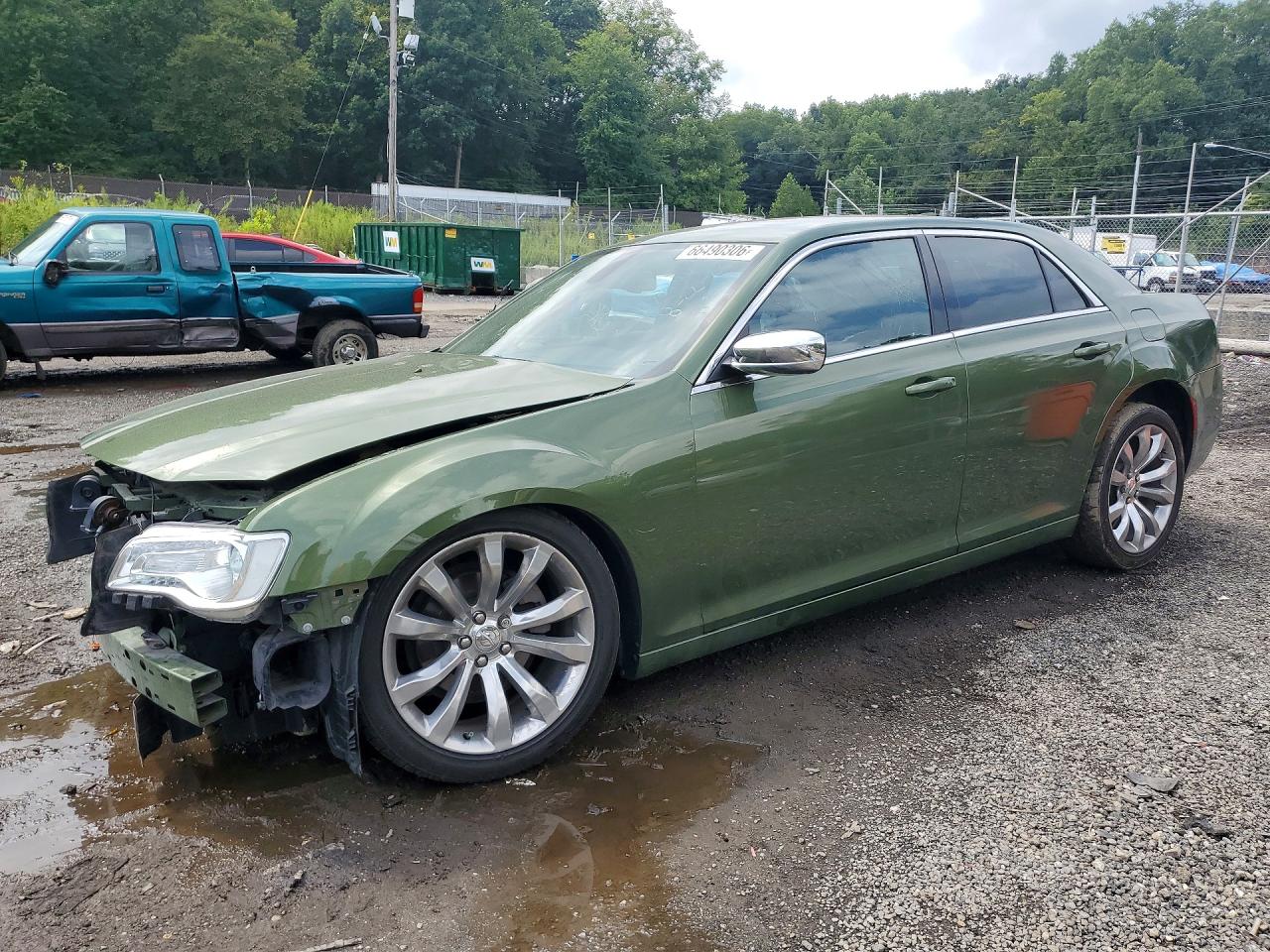 2018 CHRYSLER 300