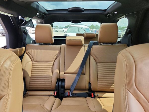 2022 LAND ROVER DISCOVERY