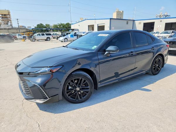 2026 TOYOTA CAMRY