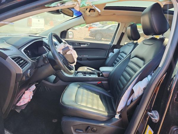 2020 FORD EDGE SEL — DENT
