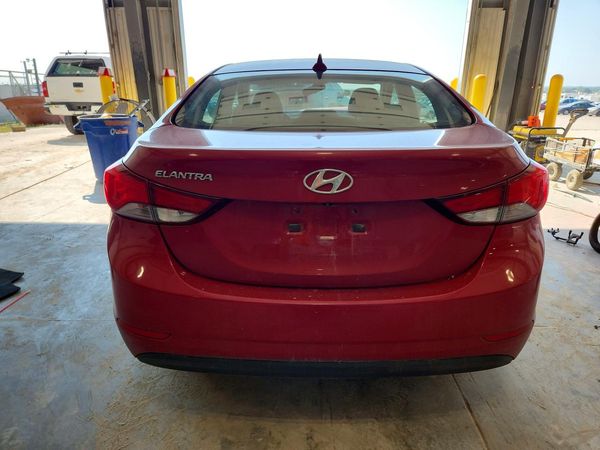 2015 HYUNDAI ELANTRA