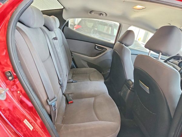 2015 HYUNDAI ELANTRA