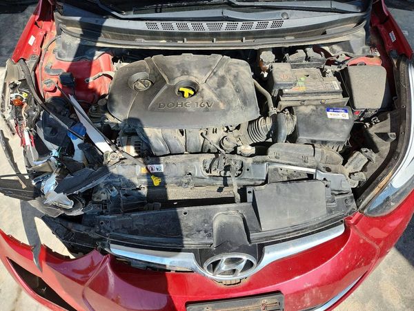2015 HYUNDAI ELANTRA