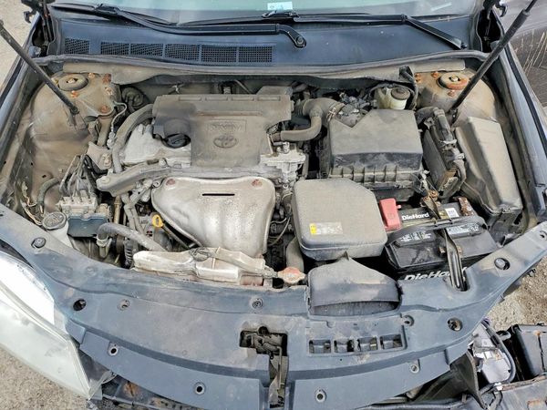 2016 TOYOTA CAMRY