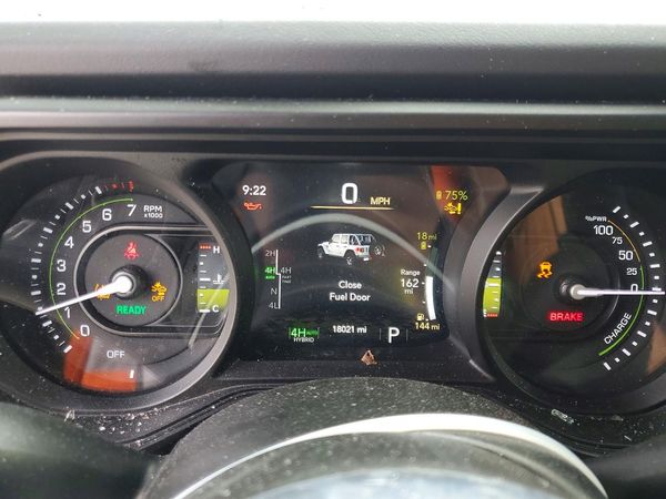 2025 JEEP WRANGLER Sahara 4XE