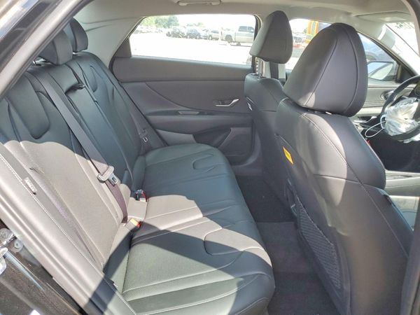 2026 HYUNDAI ELANTRA