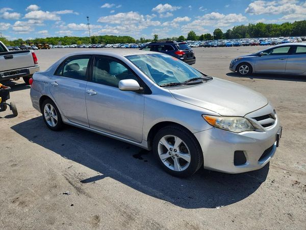 2012 TOYOTA COROLLA