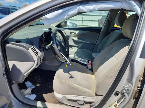 2012 TOYOTA COROLLA